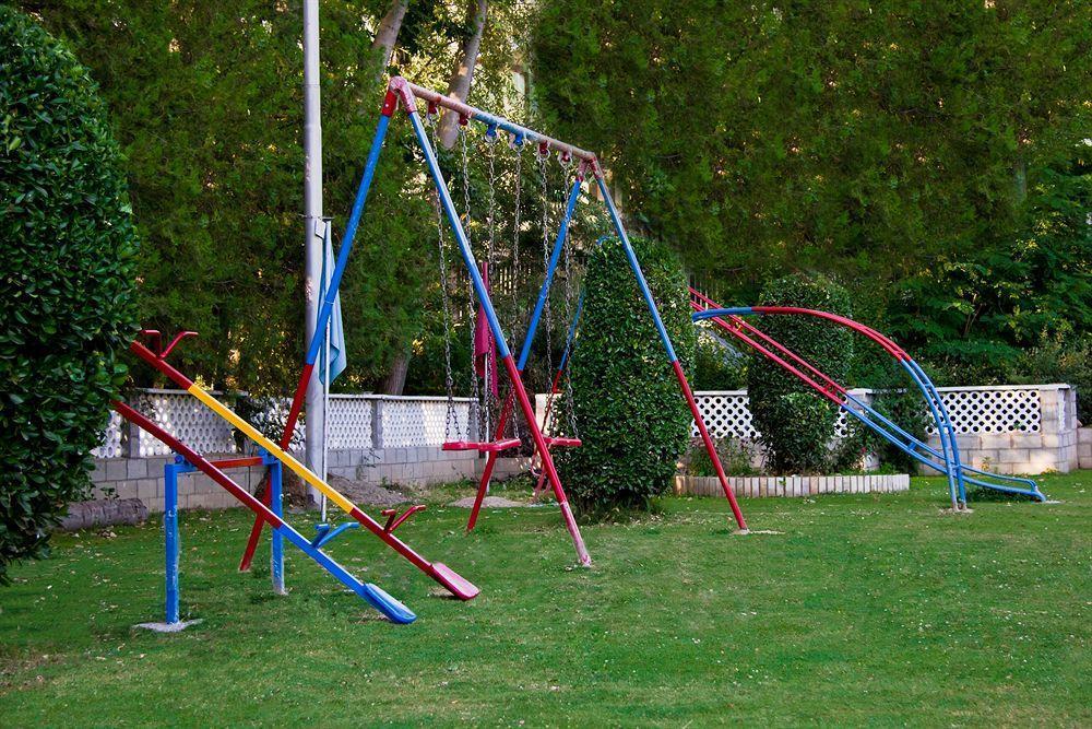 Jamal Resorts Srinagar  Luaran gambar